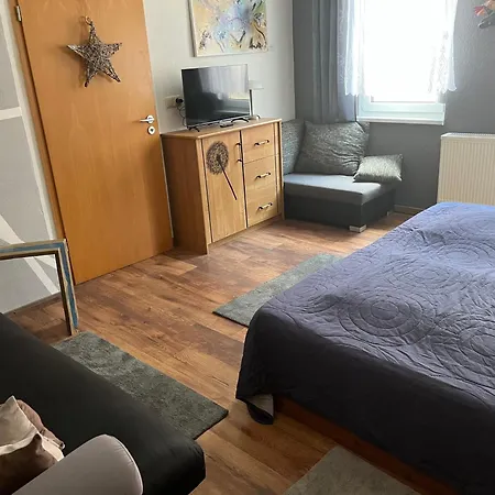 Apartament Und Kunstgalerie Kranichfeld